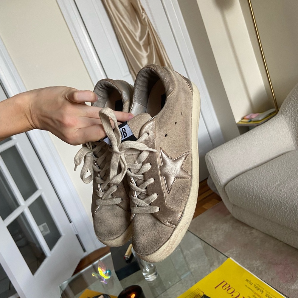 Golden Goose Superstars